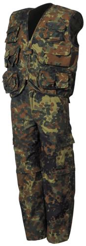 Artikelbild des Artikels “Kinder-Anzug, Weste und Hose, flecktarn,Hosenbeine abnehmbar “