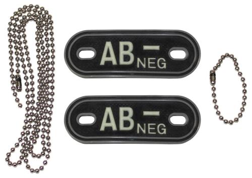 Artikelbild des Artikels “Blutgruppenmarken, mit Ketten, nachleuchtend, 
