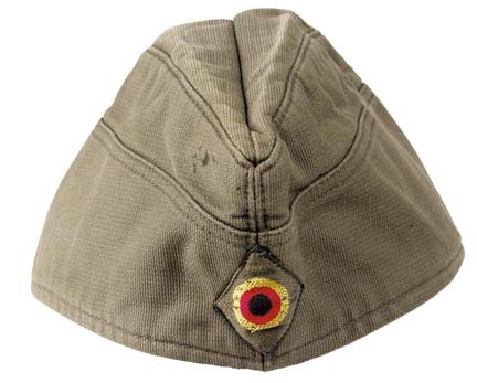 Artikelbild des Artikels “BW Schiffchen, oliv, gebr.  “