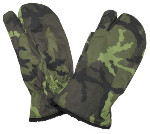 Artikelbild des Artikels “CZ Winterhandschuhe, 3 Finger, Typ 95 CZ tarn, neuwertig “