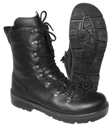 Artikelbild des Artikels “BW Kampfstiefel, gebr., gefüttert “