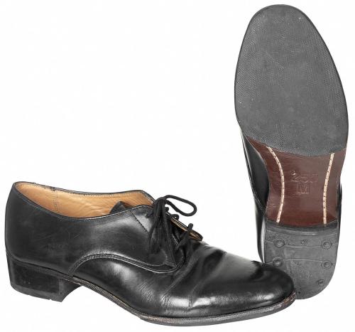 Artikelbild des Artikels “Brit. Halbschuhe, DAMEN, Leder, schwarz, gebr. “