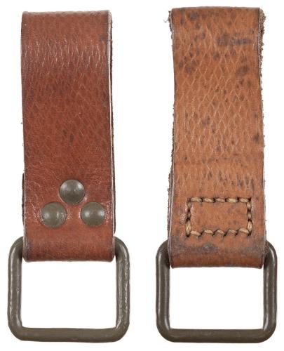 Artikelbild des Artikels “CZ Lederschlaufen, mit Ring, gebr. “