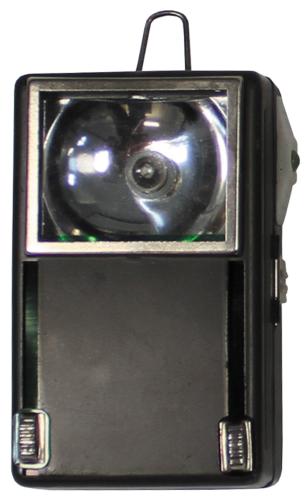 Artikelbild des Artikels “Pol. Taschenlampe, 3 Farben, Metallgehäuse, neuw. “