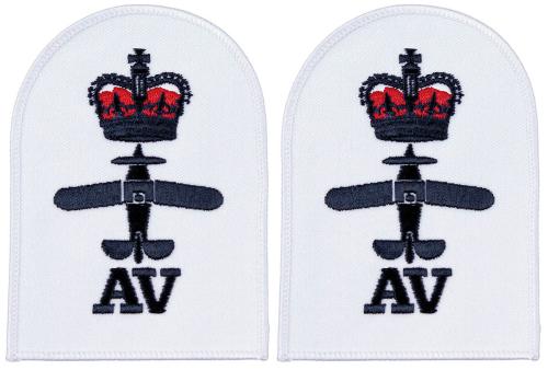 Artikelbild des Artikels “Brit. Stickabzeichen, weiß, 