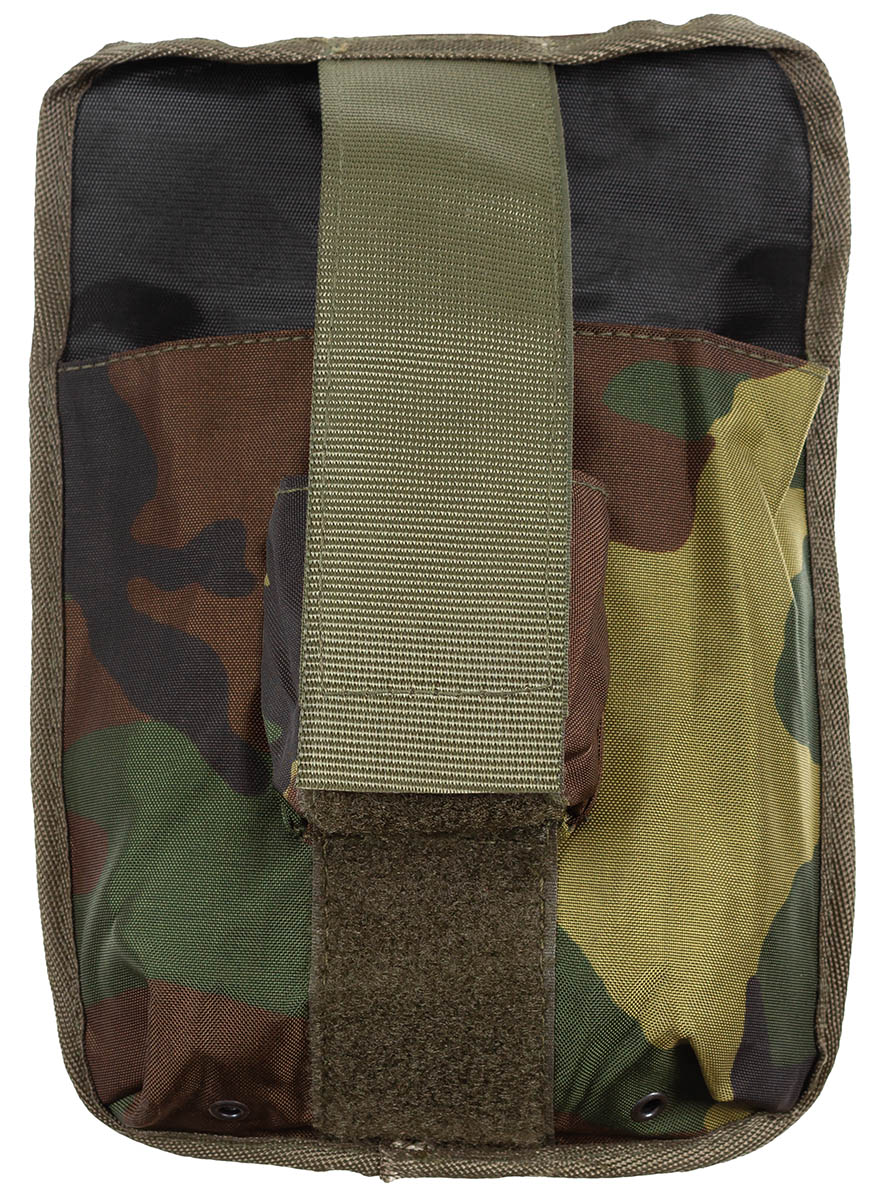 Artikelbild 1 des Artikels “Ital. Zusatztasche, Weste AP98, woodland, neuw. “