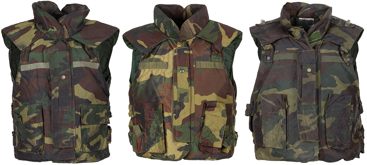 Product image 1 of the product “IT Flak Jacket, woodland, used (EXP.RESTRICTIONS) ”