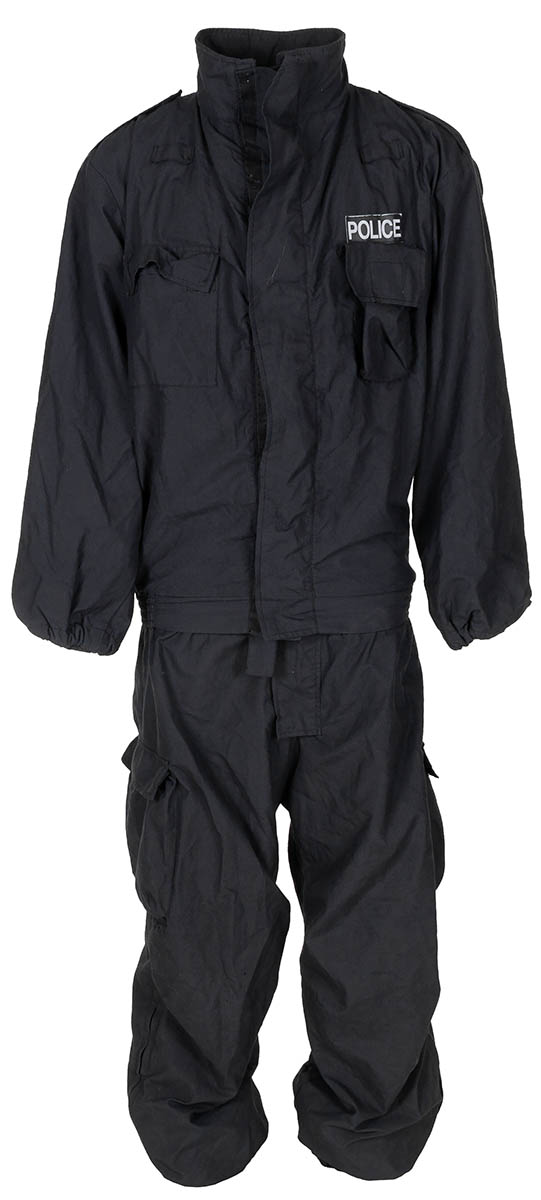Artikelbild 1 des Artikels “Brit. Polizeioverall, gebr., flammhemmend, 2-teilig “