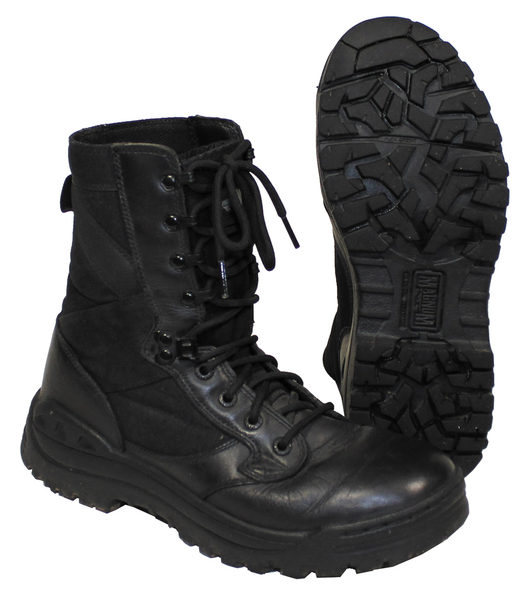 Image 1 de l'article Bottes de combat, 