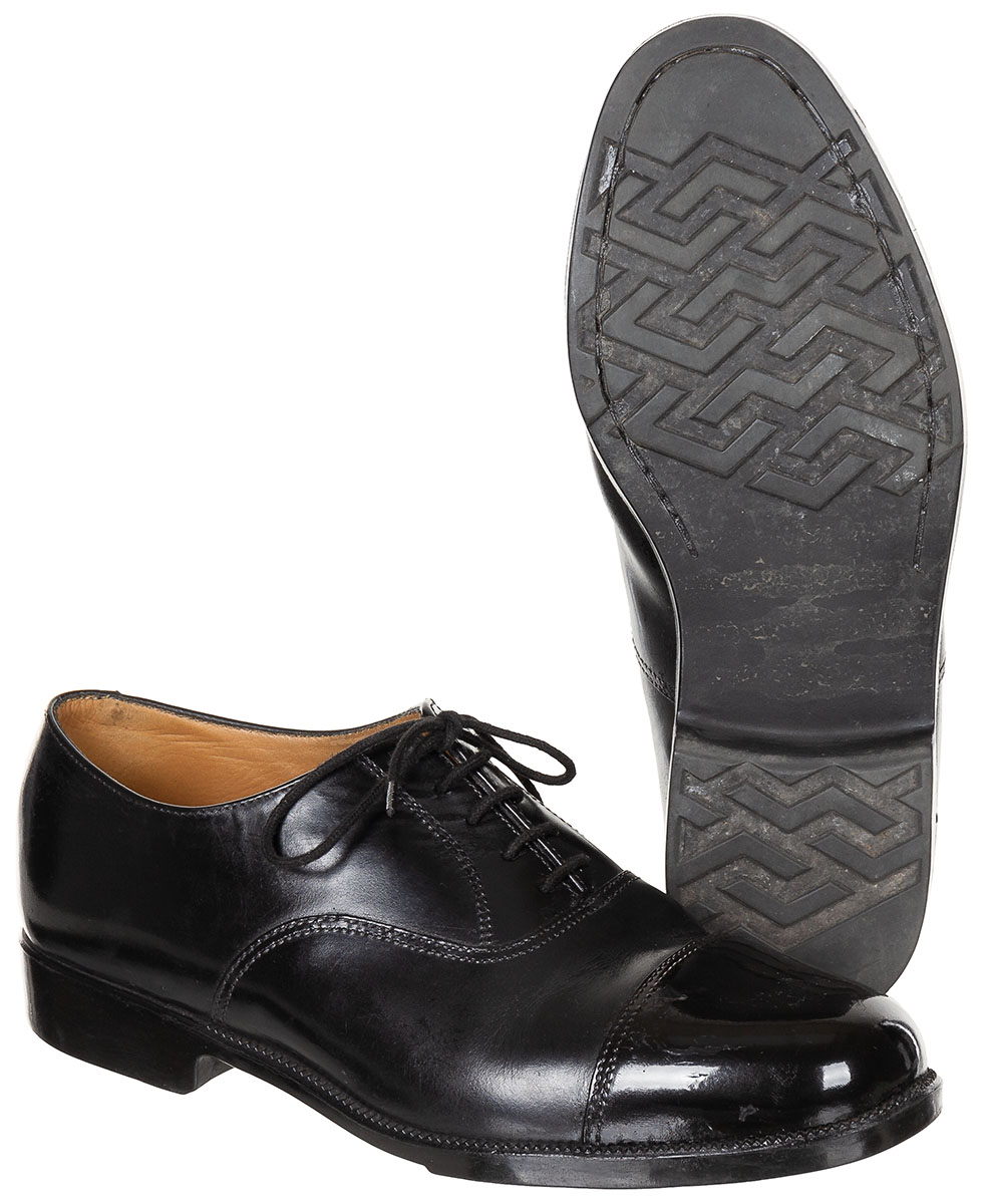 Artikelbild 1 des Artikels “Brit. Halbschuhe, Leder, schwarz, gebr. “