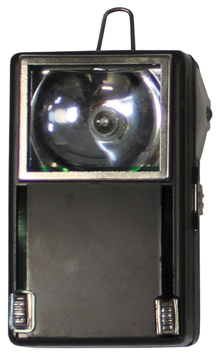 Product image 1 of the product “PL Flashlight, OD green, 3 col., used ”