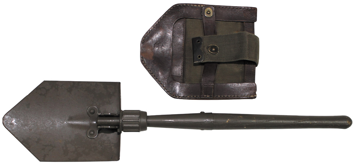 Artikelbild 1 des Artikels “Österr. Klappspaten, 2-teilig, Holzstiel, mit Hülle, gebr. “