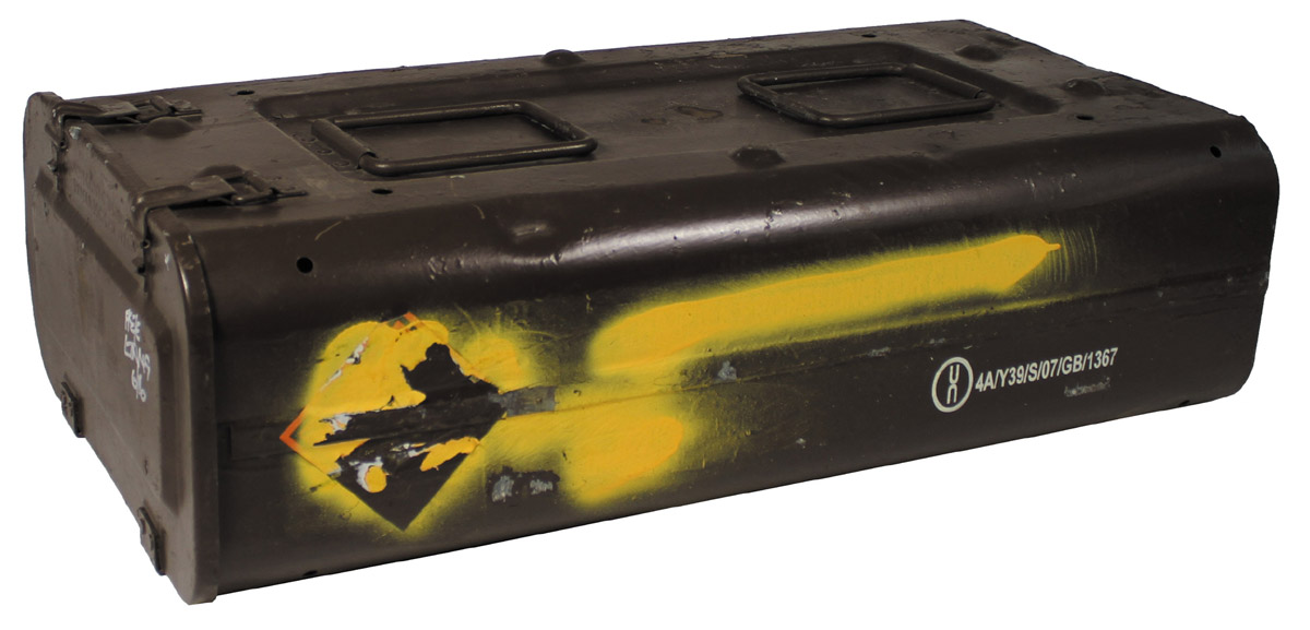 Artikelbild 1 des Artikels “Brit. Munitionskiste, gebr., braun, Abm.: 78 x 42 x 22 cm “