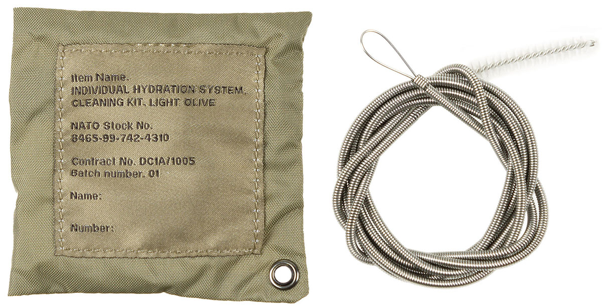 Artikelbild 1 des Artikels “Brit. Reinigungsset, für Trinkbeutel, gebr. “