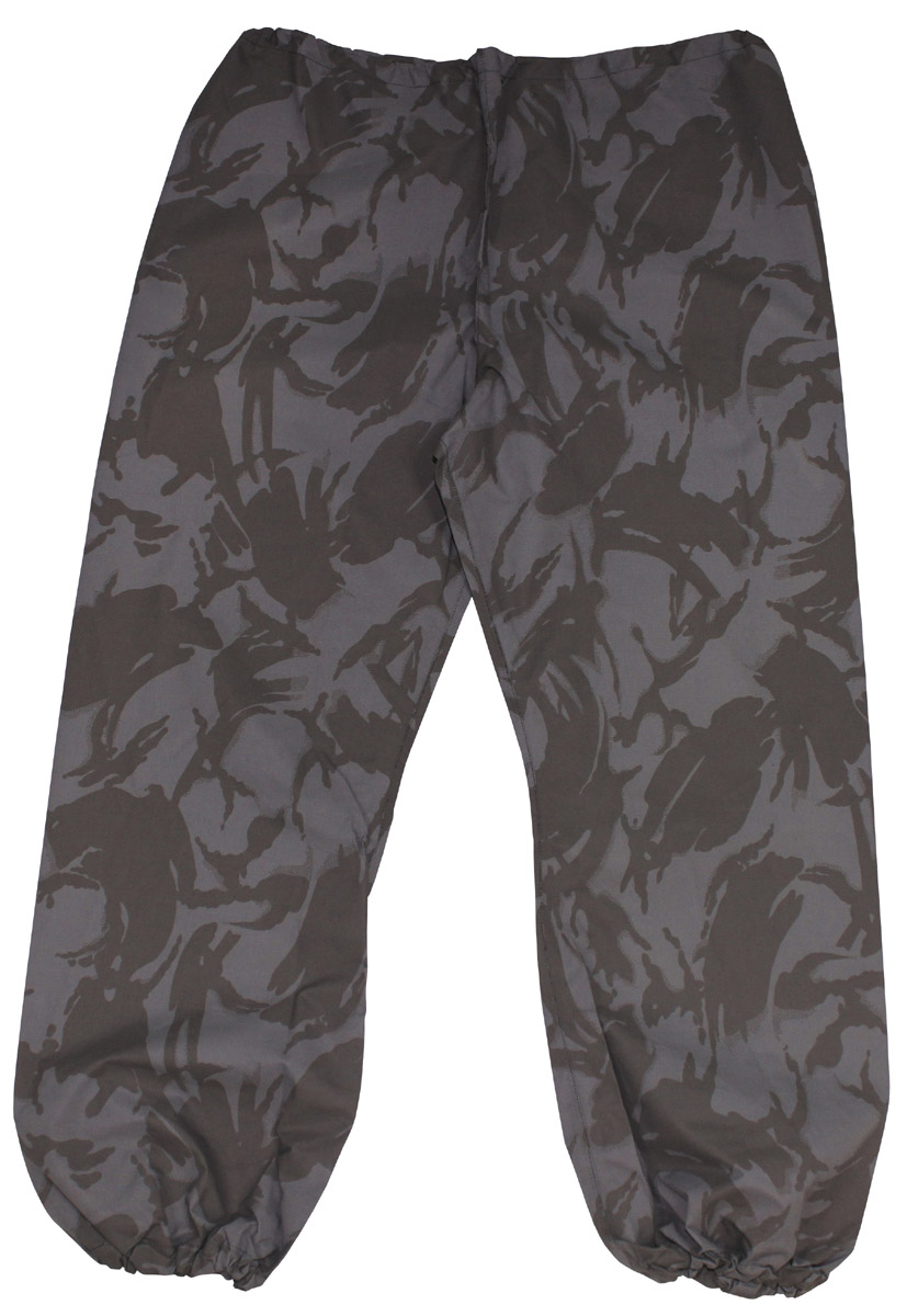 Artikelbild 1 des Artikels “Brit. Nässeschutzhose, schwarz eingefärbt, neuw. “