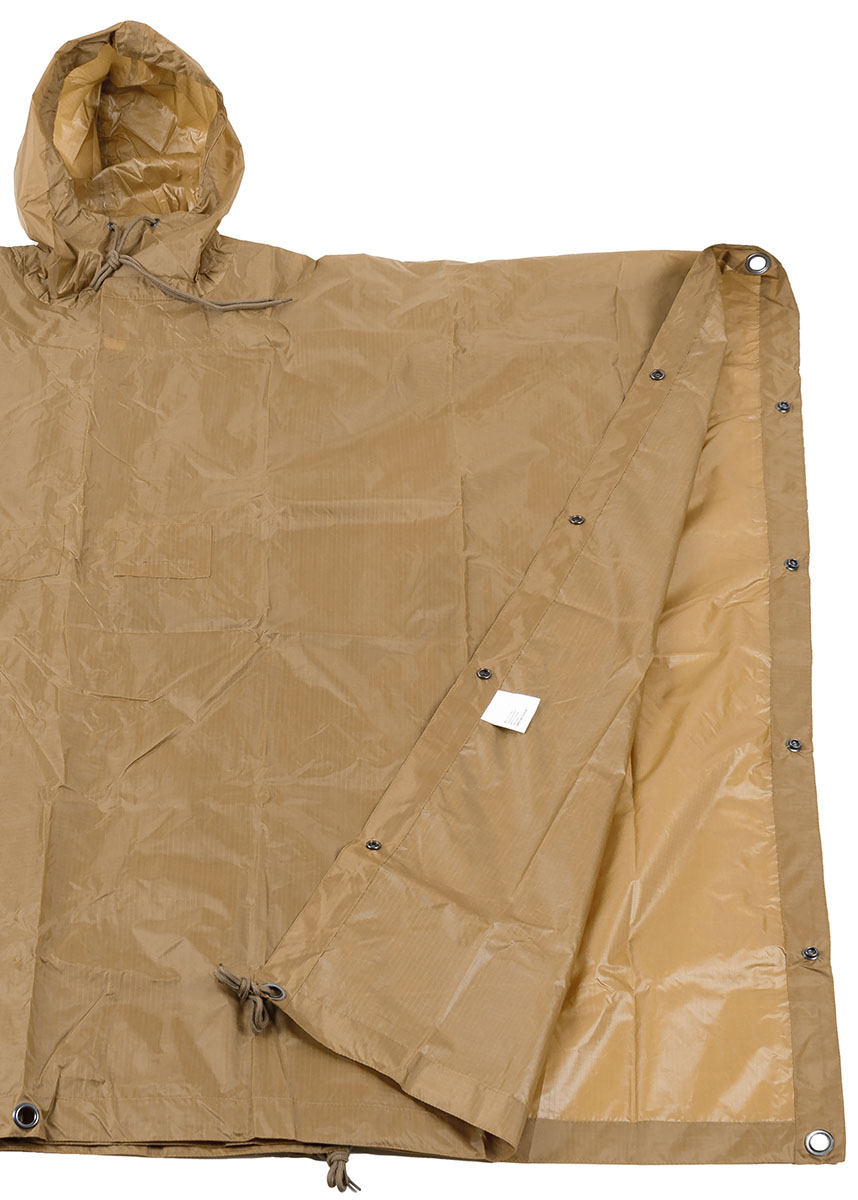 Artikelbild 2 des Artikels “Poncho, Rip Stop, coyote tan, ca. 144 x 223 cm “