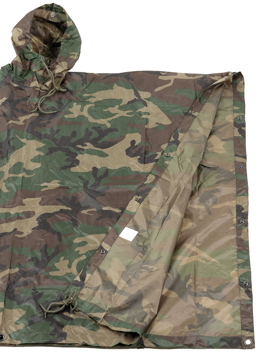 Artikelbild 2 des Artikels “Poncho, Rip Stop, woodland, ca. 144 x 223 cm “