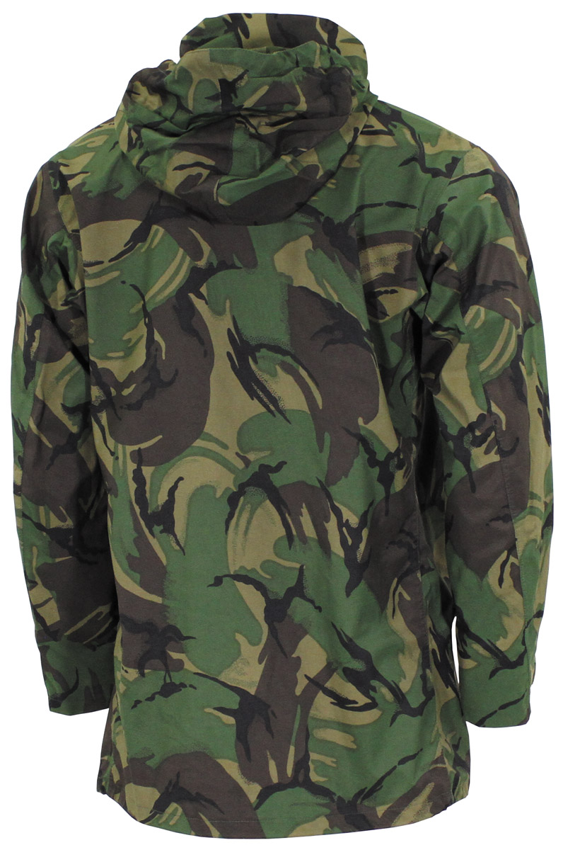 Artikelbild 2 des Artikels “Brit. Nässeschutzjacke, DPM tarn, gebr. “