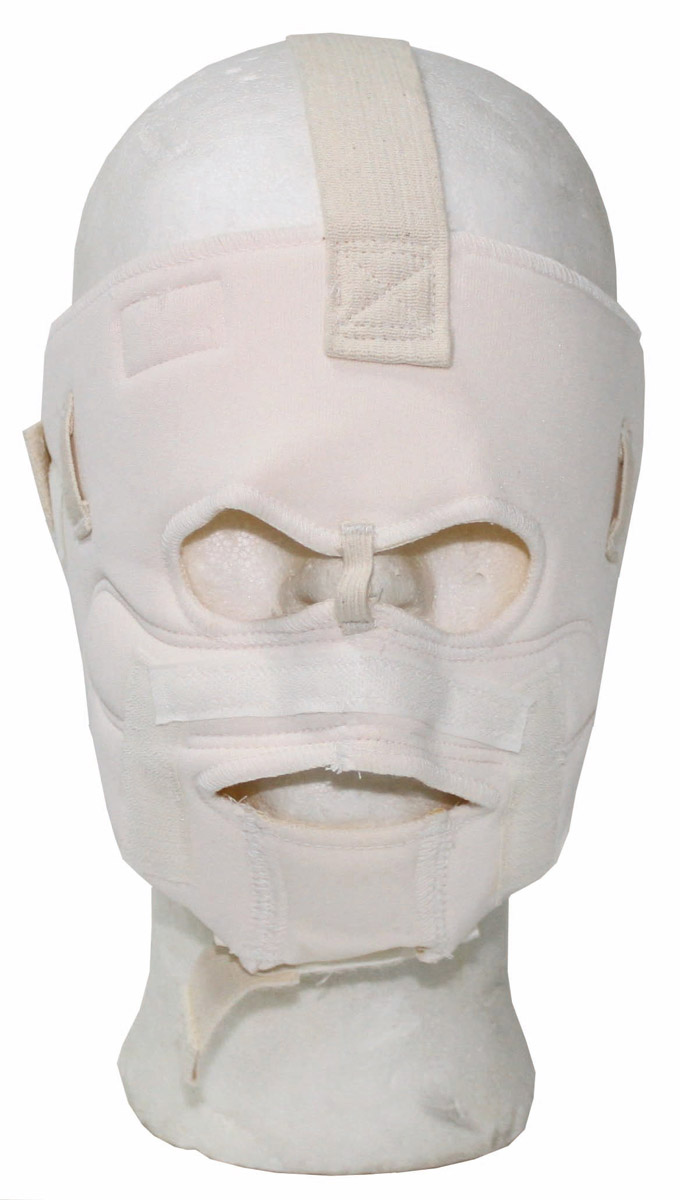 Product image 2 of the product “US face mask, white, 