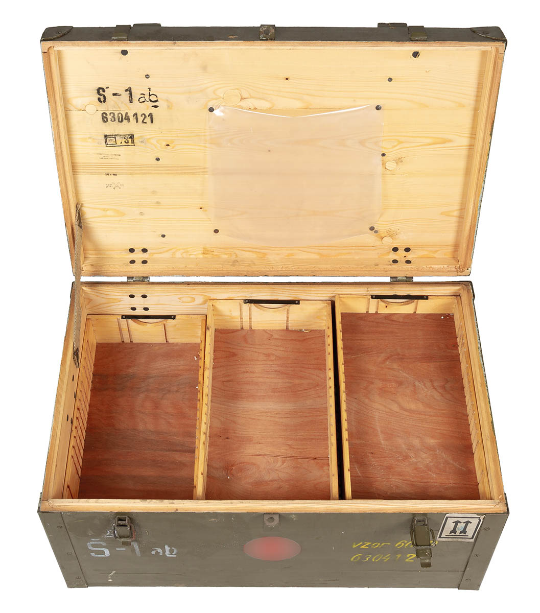 Artikelbild 2 des Artikels “CZ Holzkiste, gebr., Versand nur per Spedition! “