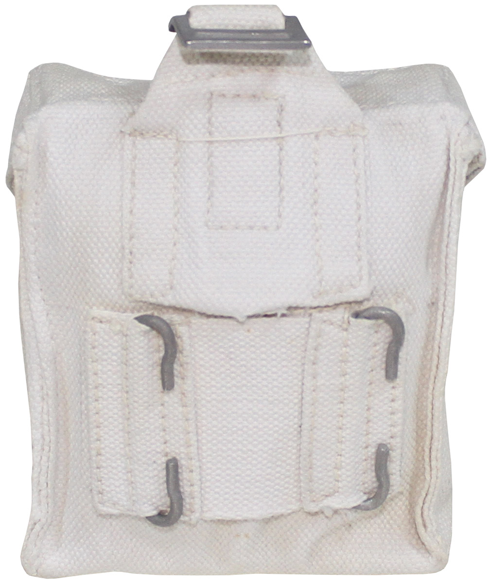 Artikelbild 2 des Artikels “Ital. Koppeltasche, weiß, Canvas, gebr. “