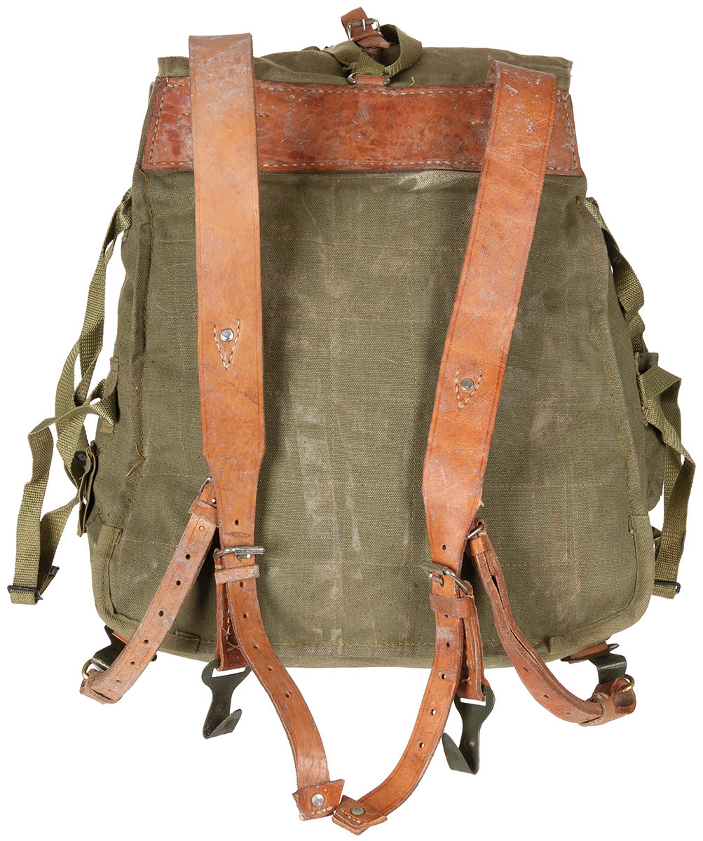 Artikelbild 2 des Artikels “Rumän. Rucksack, oliv, gebr. “