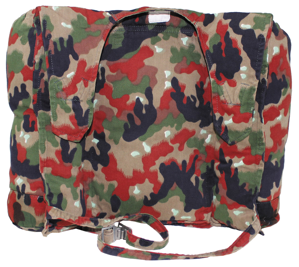 Product image 2 of the product “CH Backpack, camo, used ”