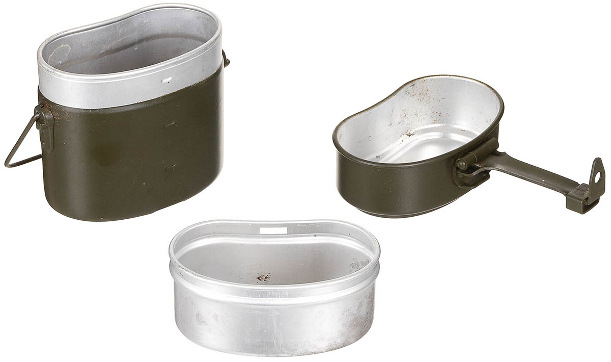 Artikelbild 2 des Artikels “BW Essgeschirr, oliv, 3-teilig, neuw., Lagerspuren “