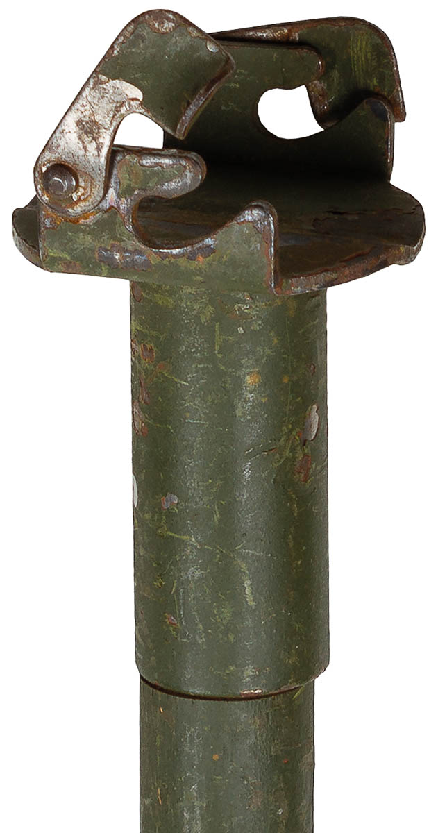 Artikelbild 3 des Artikels “Ungar. Tarnnetzhalter, gebr. “