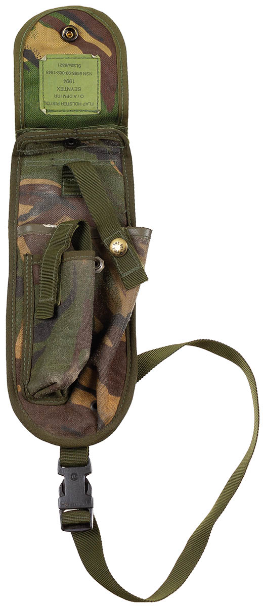 Artikelbild 3 des Artikels “Brit. Pistolenschulterholster, mit Klappe, gebr. “