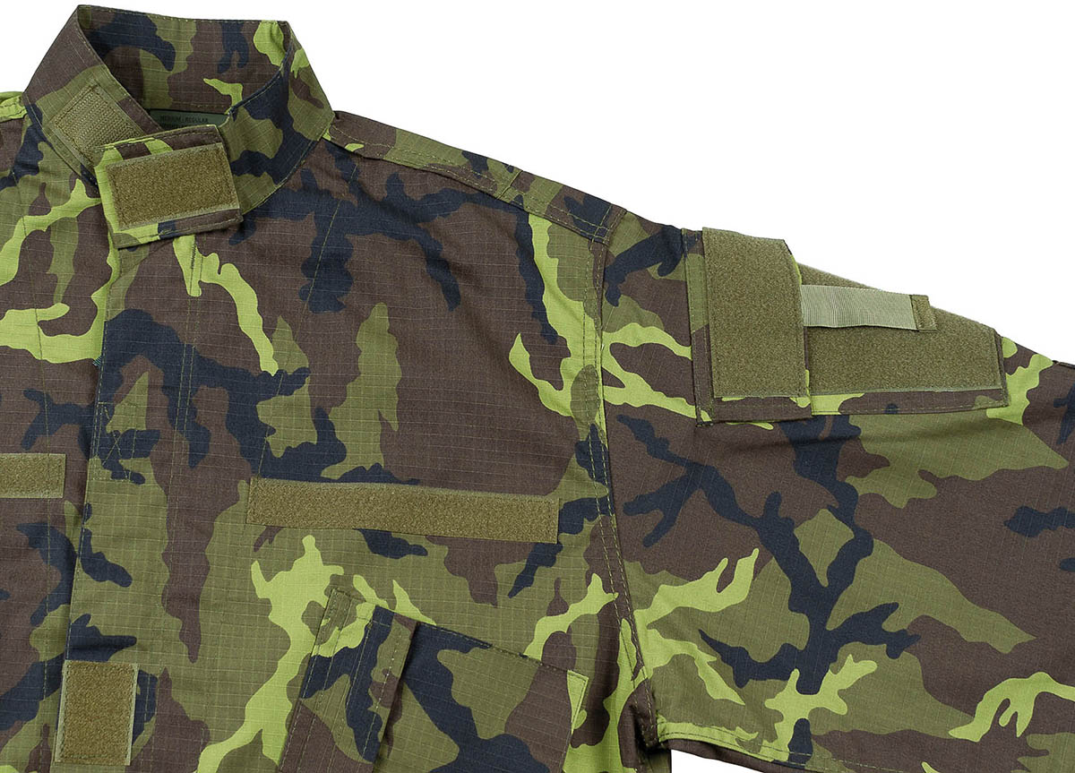 Product image 4 of the product “US Field Jacket, ACU, Rip Stop, M 95 CZ camo ”